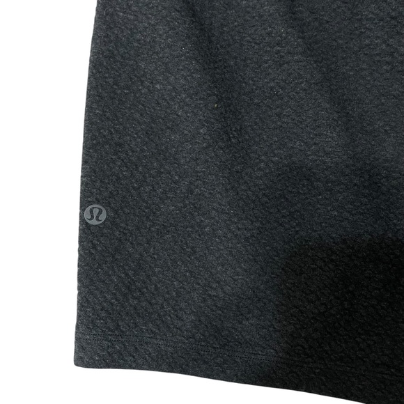 Lululemon At Ease Shorts 7” Heathered Black Gray Size XL Training Gym - Picture 7 of 7